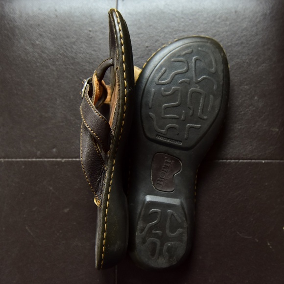 born sandals brown
